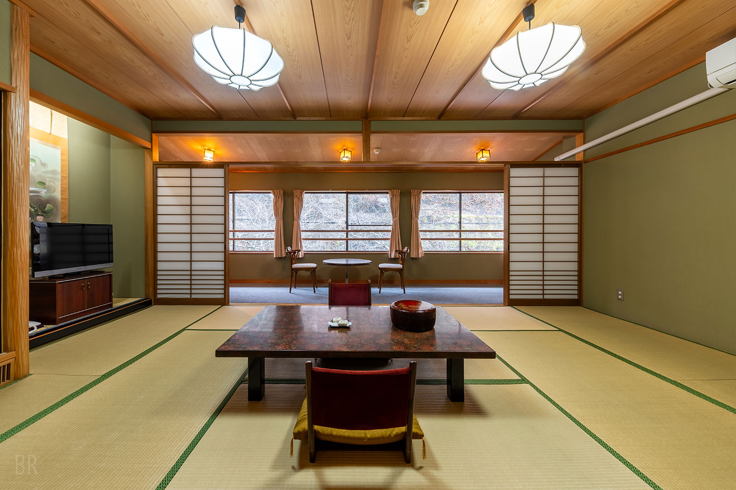 心をほぐす居心地のいい空間 落ち着いた和室でのご滞在